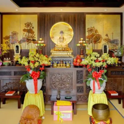 tranh-son-mai-dat-vang-phong-tho-sen-phu-quy