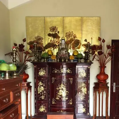 tranh-son-mai-dat-vang-phong-tho-sen-phu-quy