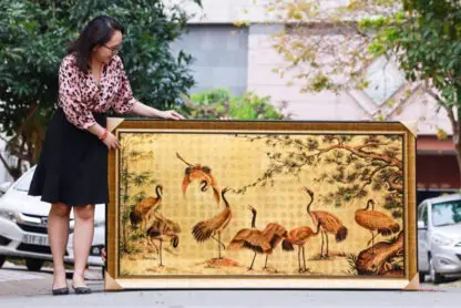 tranh sơn mài tùng hạc diên niên liền khối tại showroom