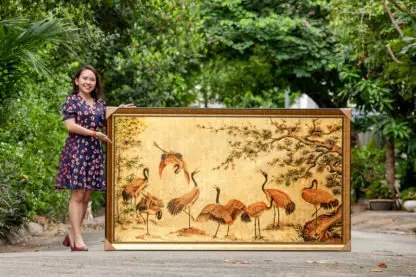 tranh sơn mài tùng hạc diên niên liền khối tại showroom