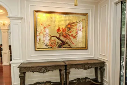 Kim Kê Đắc Lộc - Tranh gà phong thuỷ sơn mài dát vàng quà tặng sếp, tặng đối tác cao cấp - Hình ảnh 8