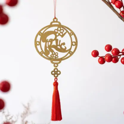 Dây treo tết chữ Phúc vàng 2