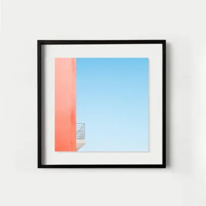 50x50 tường đỏ khung hộp 1