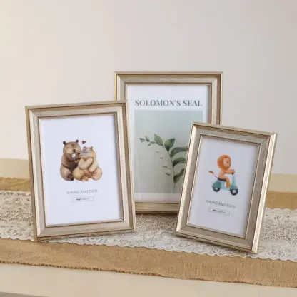 bộ khung để bàn Taka bạc viền đỏ 1