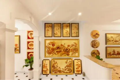 Tranh Liên Hoa Diệu Pháp hoa sen treo bàn thờ sơn mài dát vàng - Hình ảnh 7
