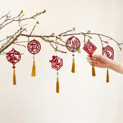Bộ 3 dây đỏ treo tết chữ Tết thư pháp phụ kiện trang trí cây đào cây mai | 3TED - Hình ảnh 5
