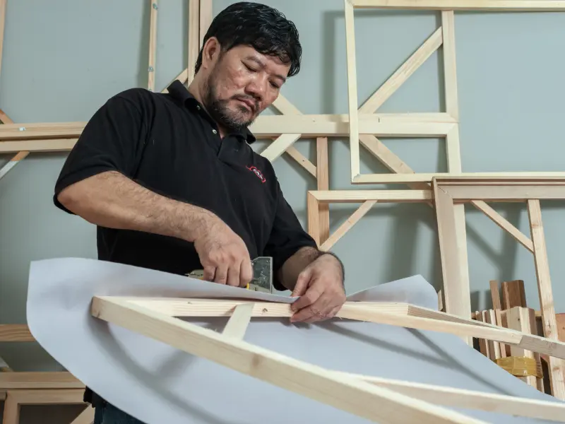 nhận vẽ tranh sơn dầu đóng khung hoàn thiện cao cấp