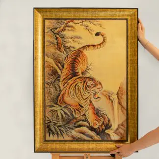 Mảnh hổ hạ sơn sơn mài dát vàng 60x90 2