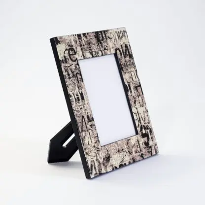 TYPOGRAPHY - Khung ảnh để bàn sơn mài bản 5 cm | Quà tặng người yêu - Hình ảnh 4