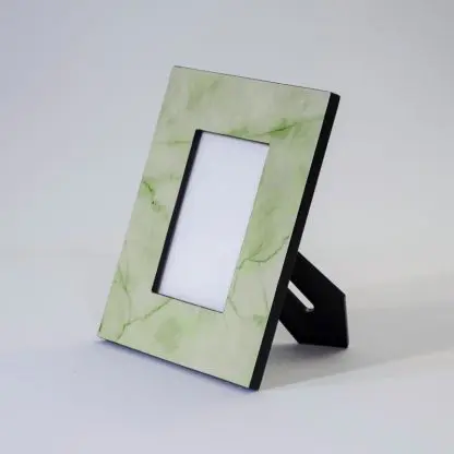 GREEN MARBLE  - Khung ảnh để bàn sơn mài bản 5 cm | Quà Giáng Sinh - Hình ảnh 2