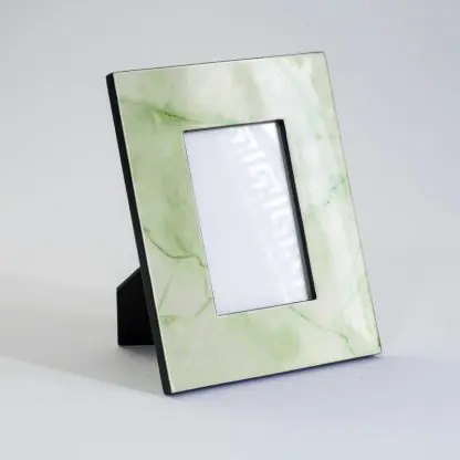 GREEN MARBLE  - Khung ảnh để bàn sơn mài bản 5 cm | Quà Giáng Sinh - Hình ảnh 3