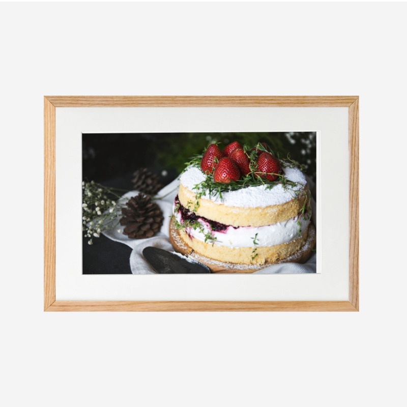 Strawberry Pancake - Tranh khung kính treo tường 21x30cm