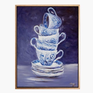 Tranh sơn dầu Tách trà cổ điển xếp chồng lên nhau - tone xanh lạnh