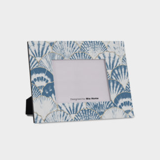 Blue shell 13x18 - Khung ảnh để bàn sơn mài hoạ tiết vỏ sò | quà tặng sinh nhật, khung ảnh gia đình- KSM02A