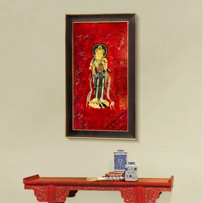 Quan thế âm đỏ chính diện
