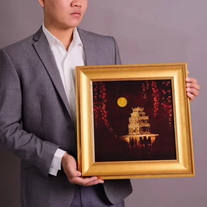 tranh son mai dat vang ho guom hoa 2