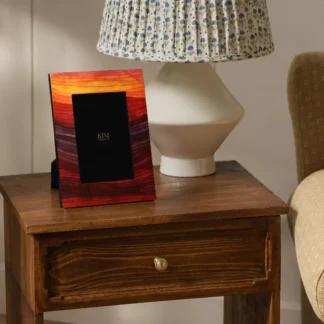 Ember - Khung ảnh để bàn sơn mài