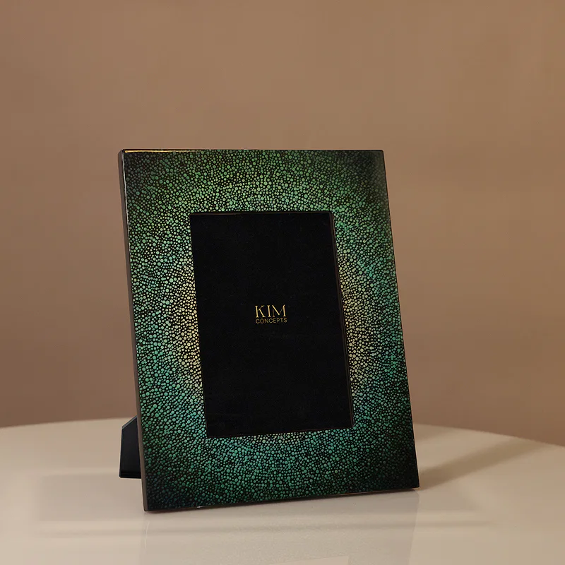 emerald-khung-anh-son-mai-nghien-1
