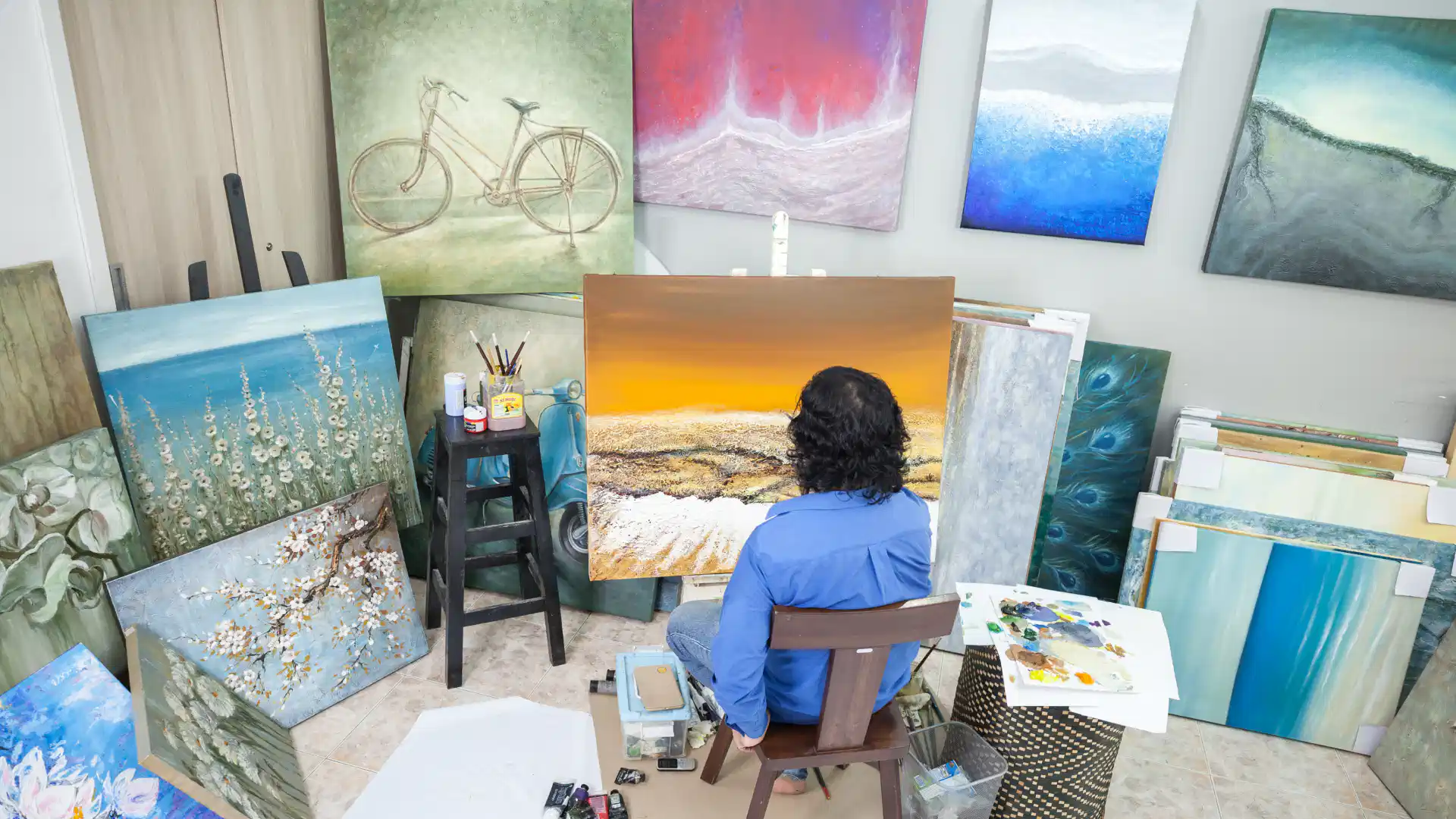 Mia Home Studio phát triển và sản xuất artwork đa chất liệu